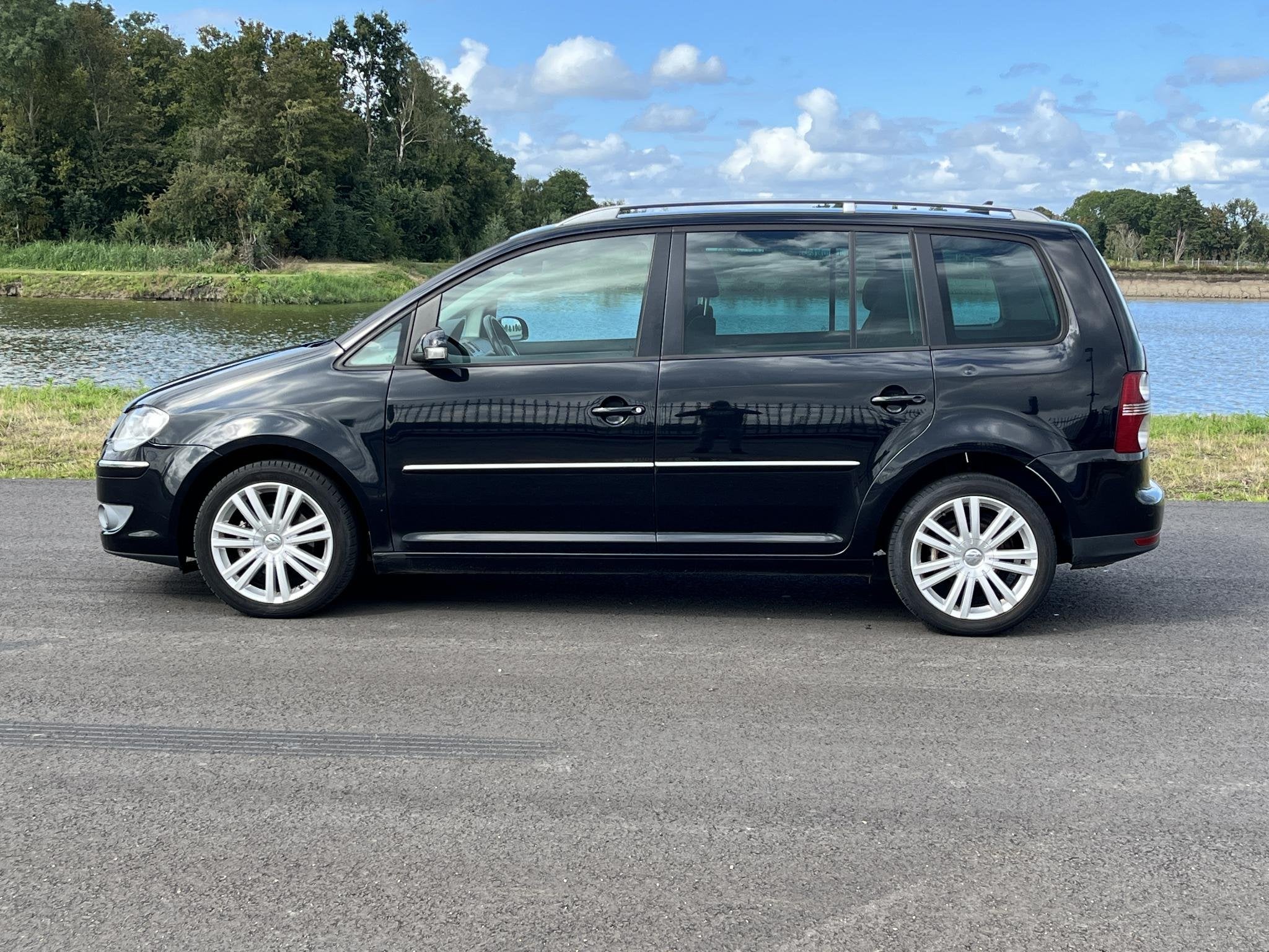 Volkswagen Touran 1.4 TSI Highline Clima, cruise, stoelverwa, Voorwielaandrijving, Euro 5, Stof, Gebruikt