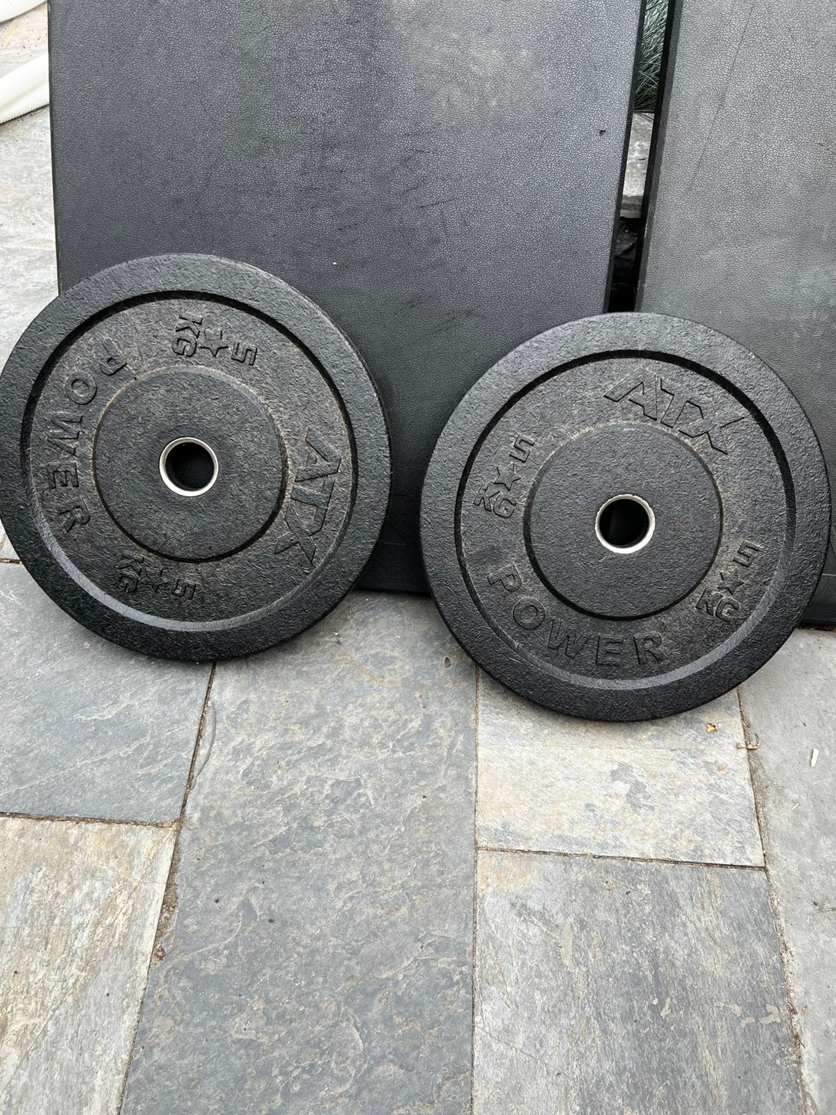 Bumperplates gewichten 5kg per stuk 50mm, Sport en Fitness, Ophalen, Zo goed als nieuw
