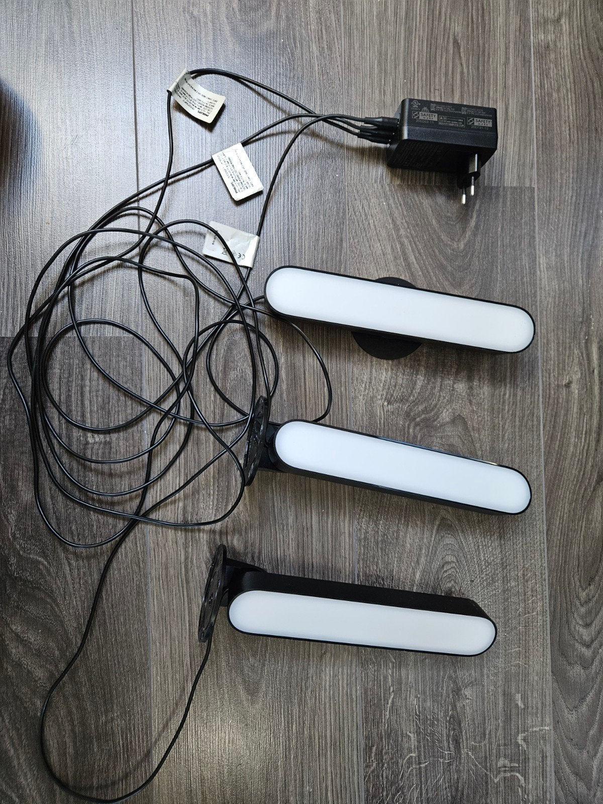 Philips Hue Play Light Bar (3 stuks), Gebruikt, Kunststof, Zwart, Ophalen of Verzenden