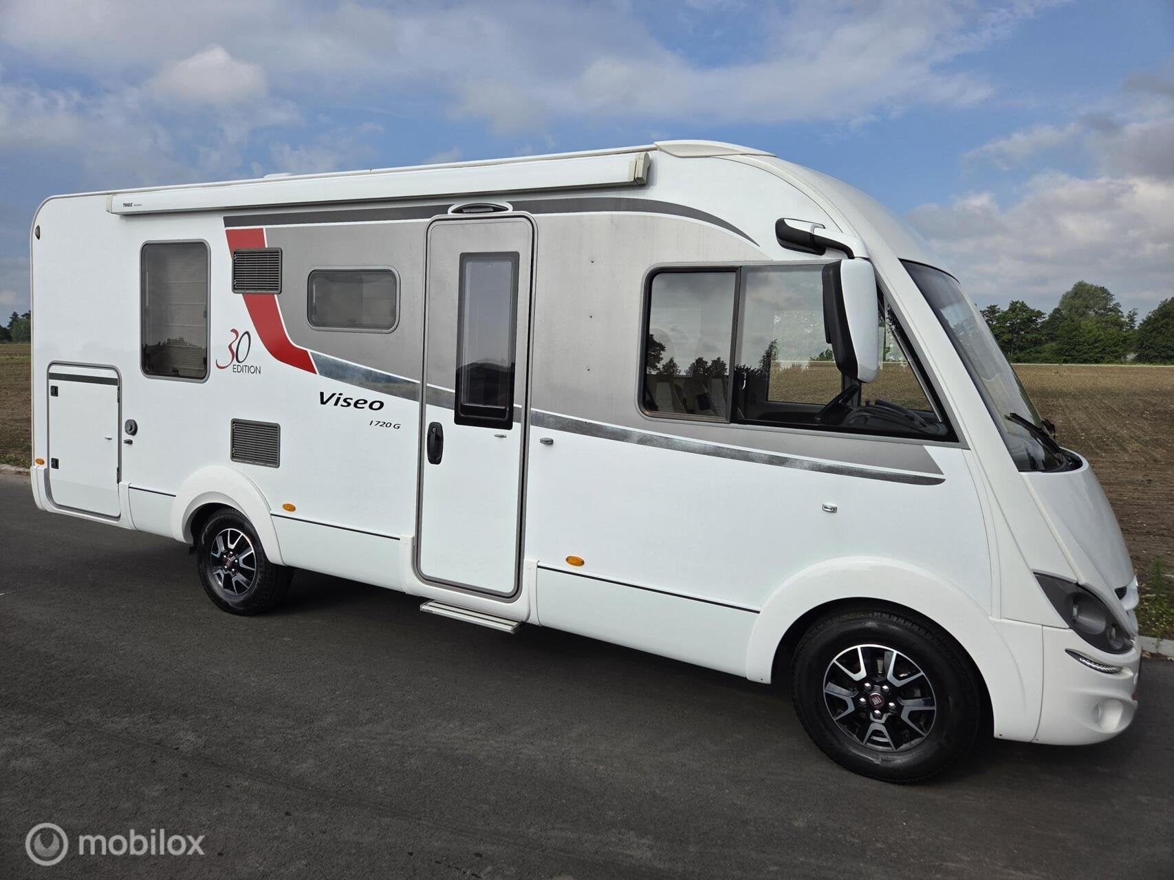 Bürstner Viseo i720 G 30 Edition Euro6, Queensbed, Hefbe, Caravans en Kamperen, Campers, Integraal, Luifel, 7 tot 8 meter, Bedrijf