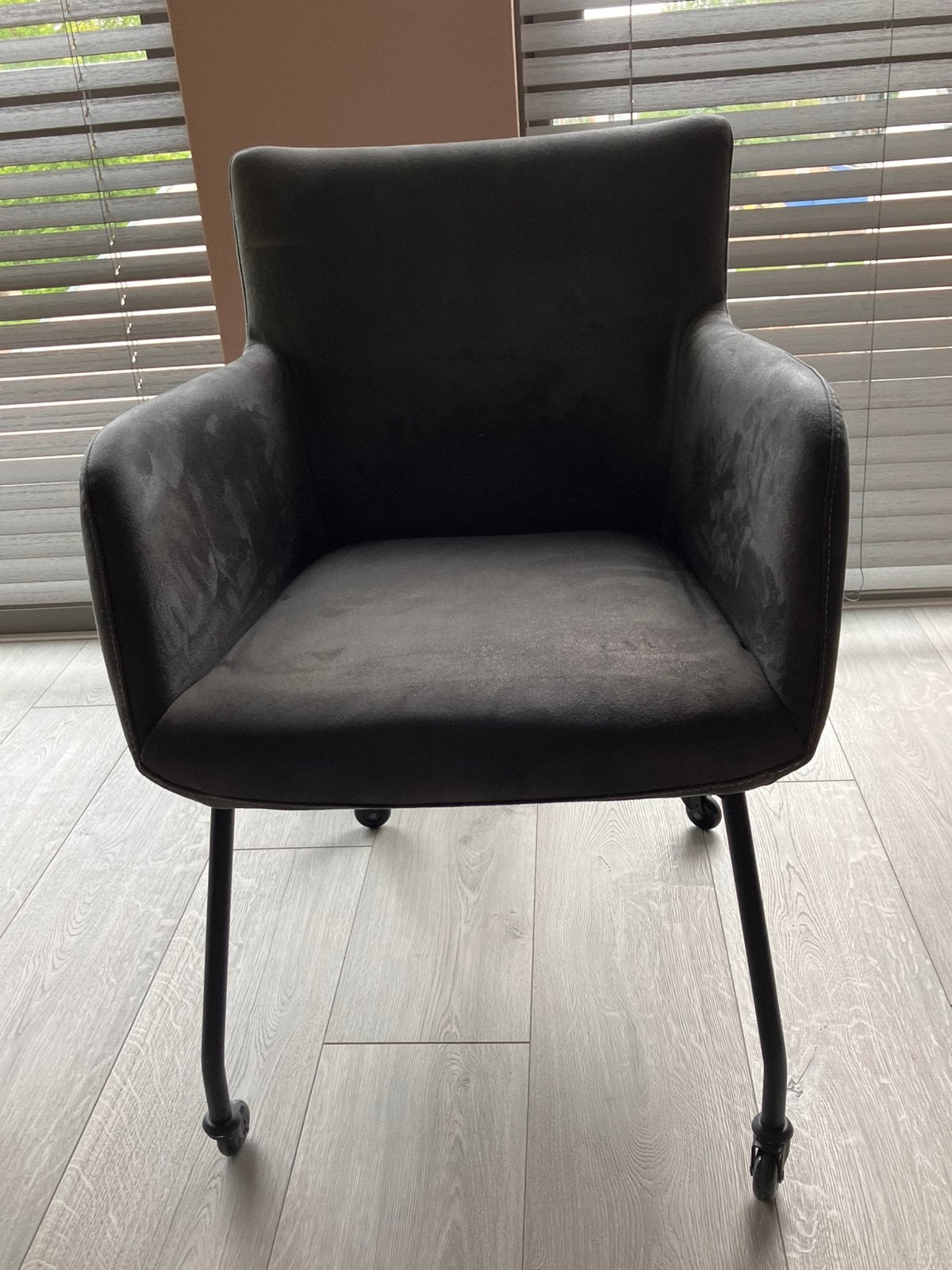 4 Eetkamerstoelen op wieltjes, Ophalen, Gebruikt, Overige kleuren, Leer