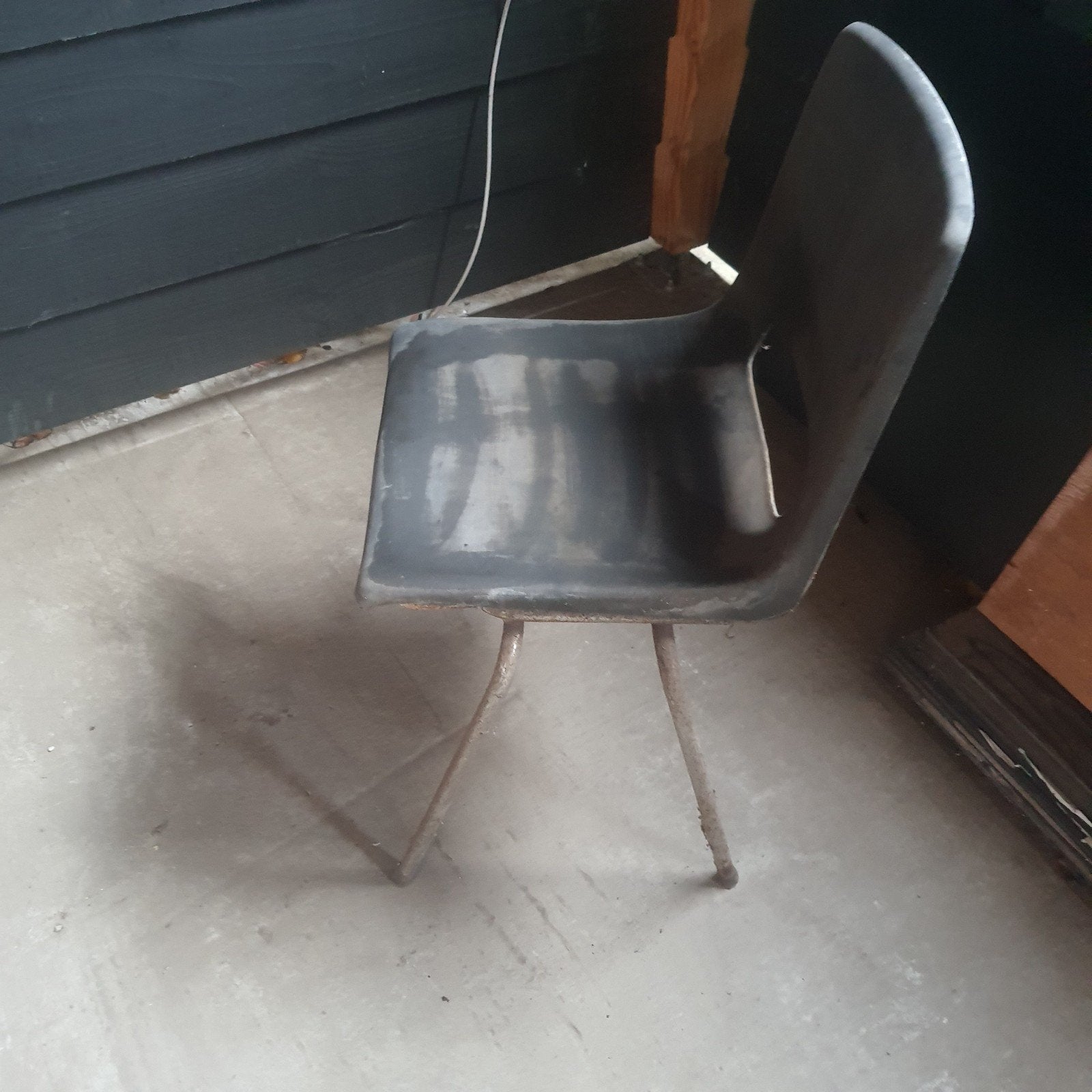 Oude stoel, Huis en Inrichting, Stoelen, Ophalen, Gebruikt, Eén