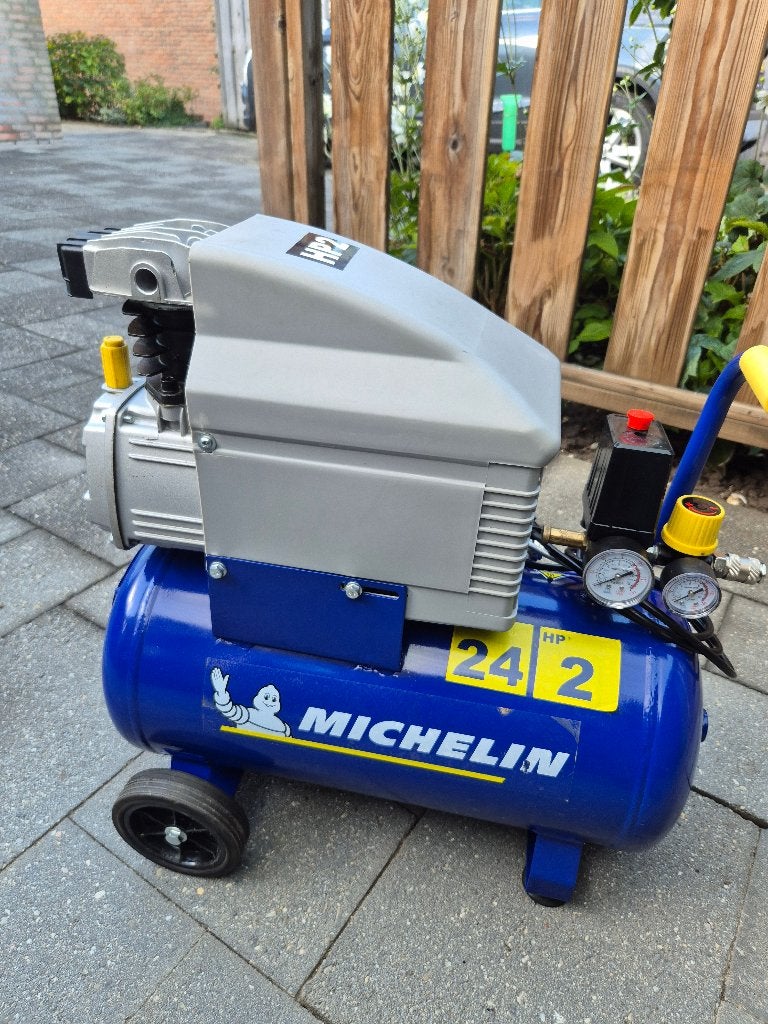Michelin 24L Compressor - Zo goed als nieuw, Ophalen, 6 tot 10 bar, Zo goed als nieuw, Minder dan 200 liter/min