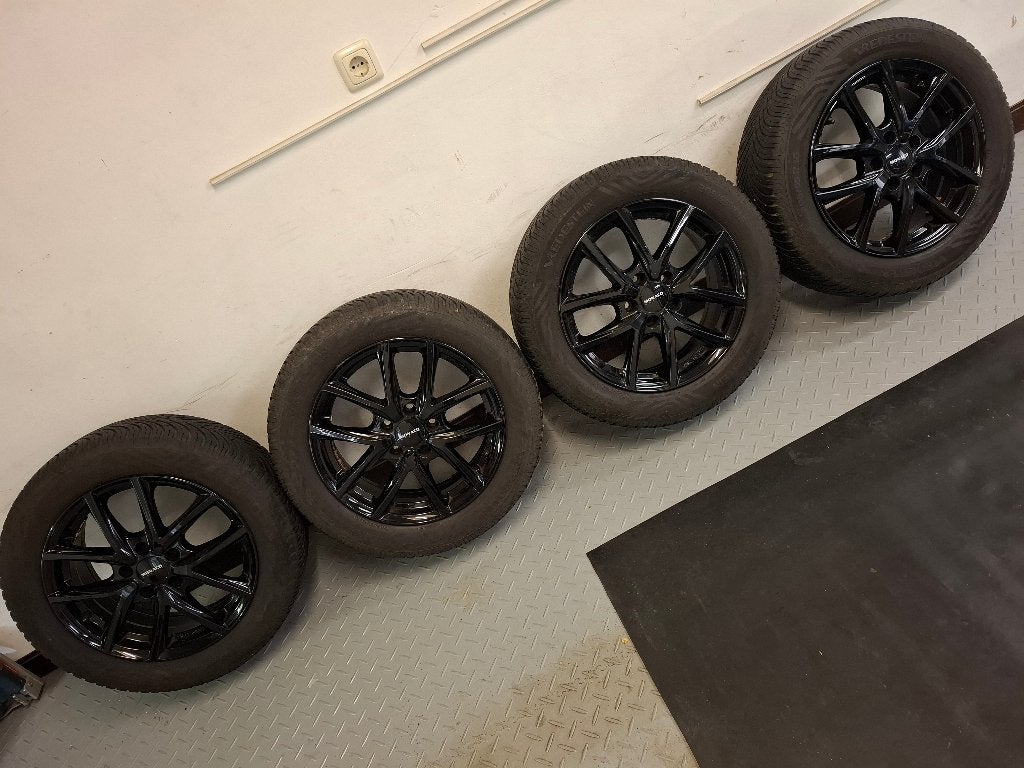 Lichtmetalen velgen met all season banden, Ophalen, Gebruikt, 16 inch, Banden en Velgen