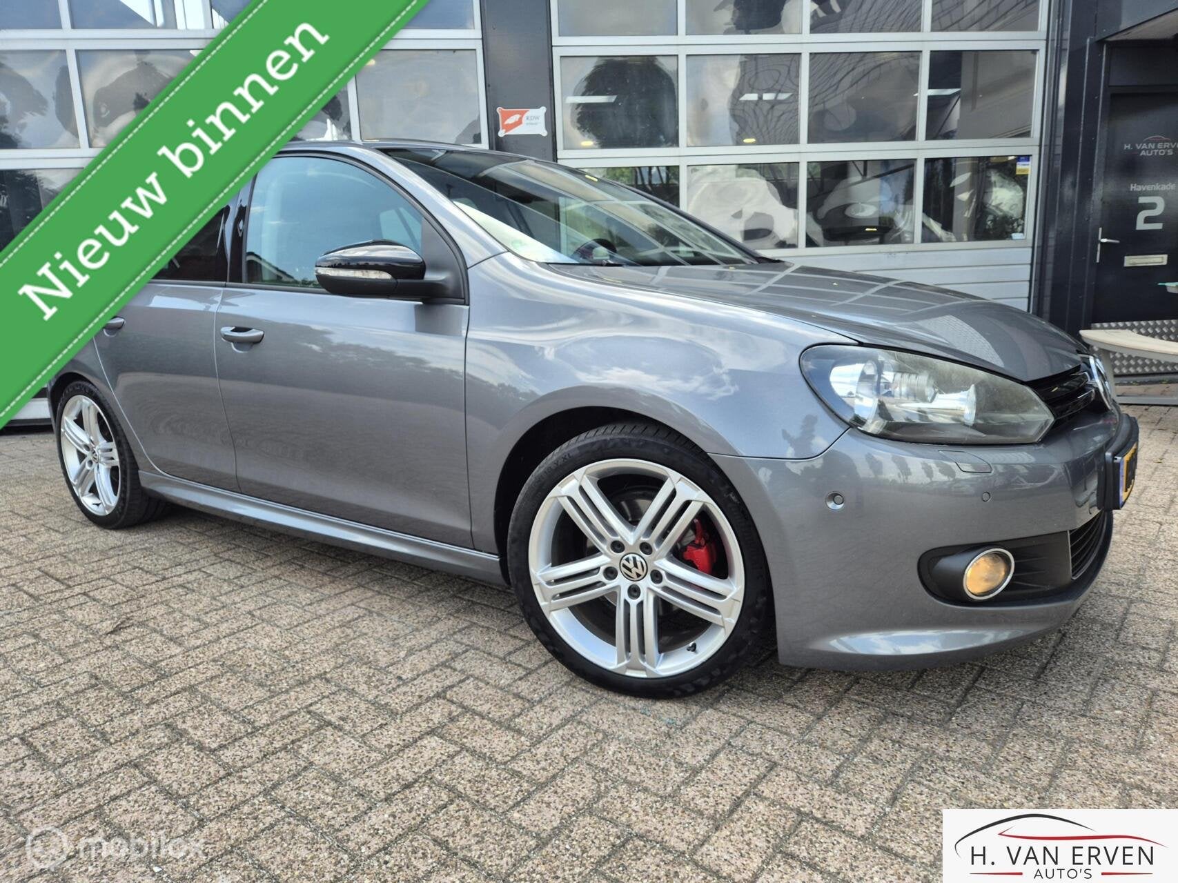 Volkswagen Golf 1.2 Highline SCHUIFKANTELDAK XENON PDC 18", Voorwielaandrijving, Euro 5, 86 pk, 4 cilinders