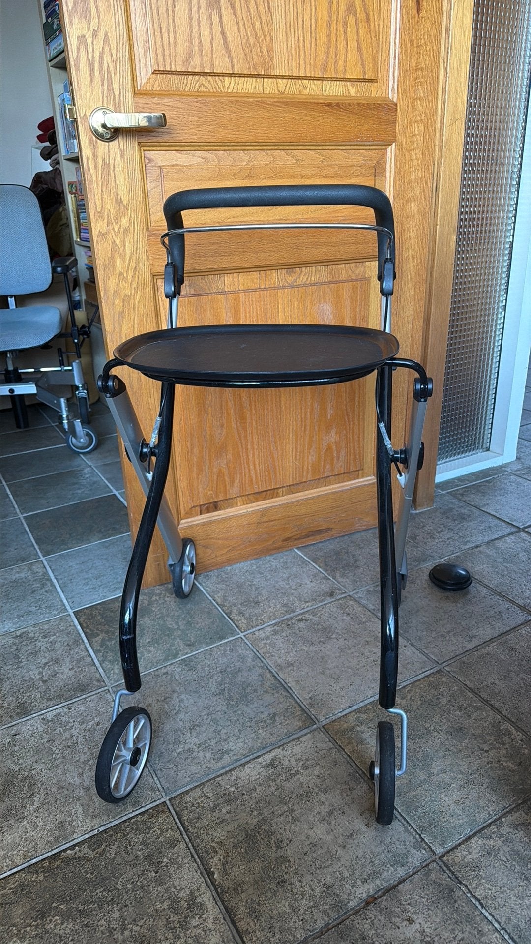 Trust care binnen rollator, Ophalen, Zo goed als nieuw