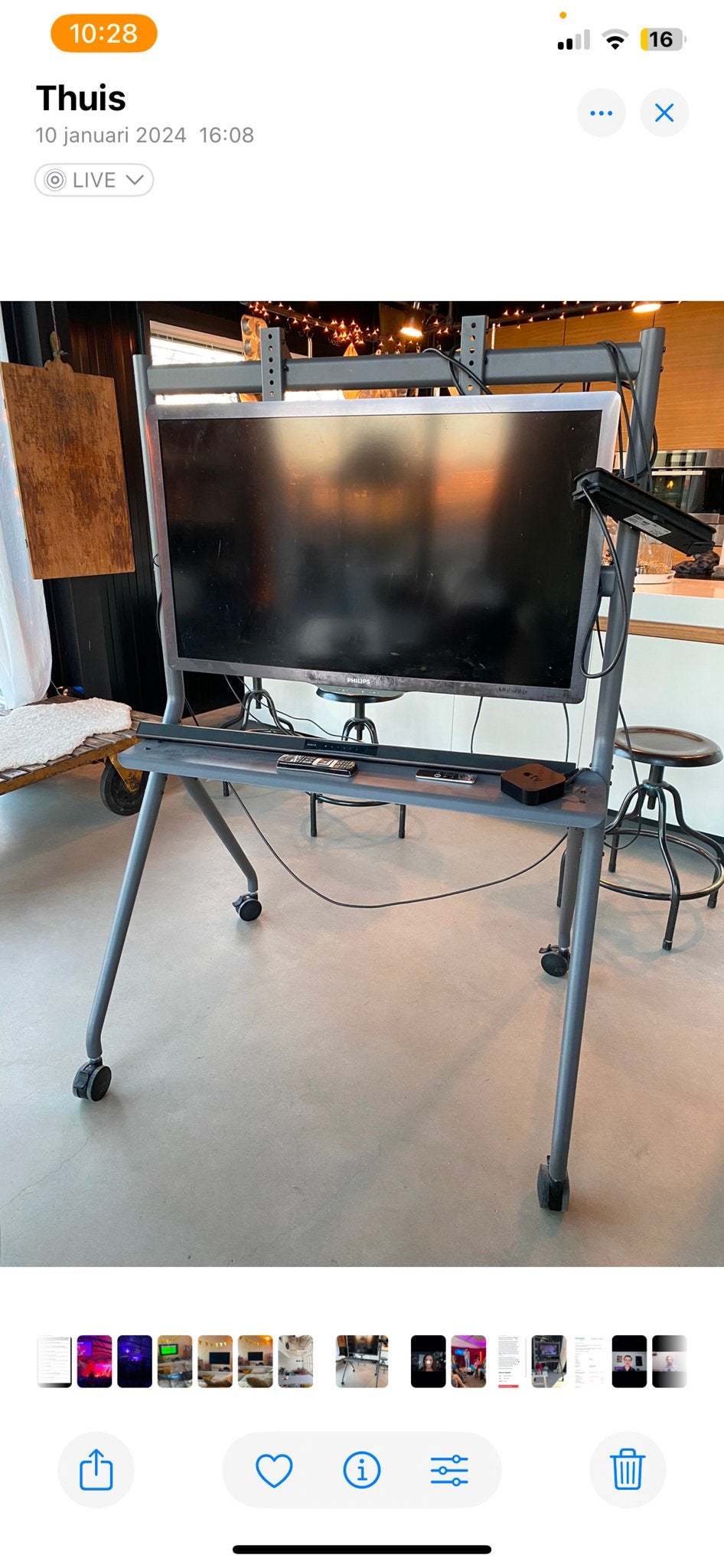 Verrijdbaar TV-rek / presentatiestandaard (zonder TV), Ophalen, Gebruikt, 100 tot 150 cm, Metaal