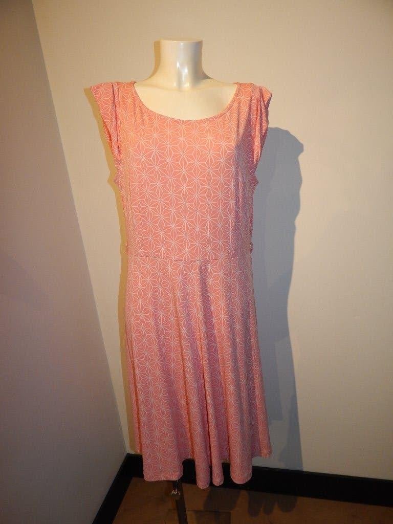 King Louie zacht roze jurk apart mozaik look print wit XL, Verzenden, Maat 46/48 (XL) of groter, Zo goed als nieuw, Knielengte