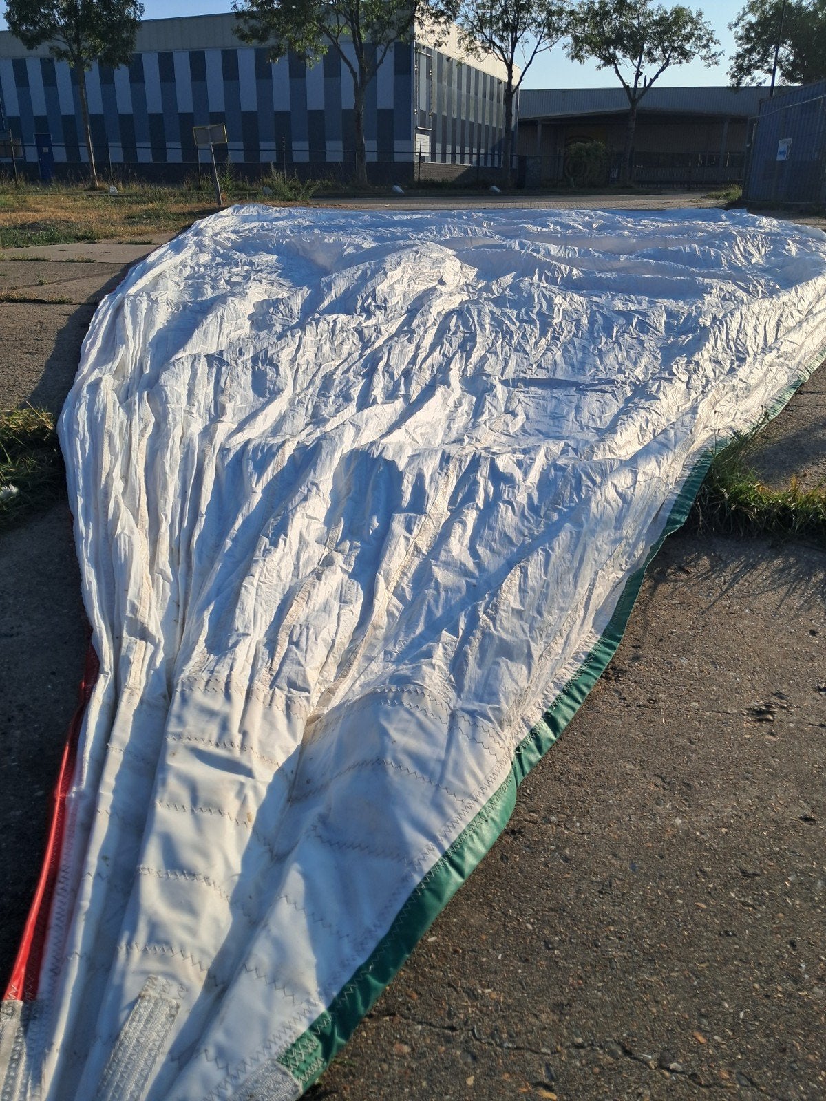 Spinaker, wit, wegens aanschaf van gennaker, Ophalen, 6 meter of meer, Gebruikt, Spinnaker