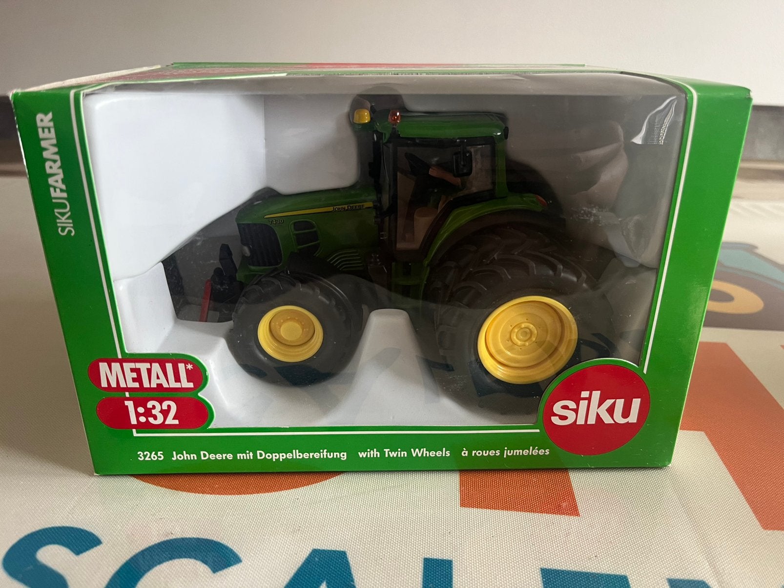 John Deere 7430 tractor Siku met dubbellucht 3265, Ophalen of Verzenden, Nieuw, Tractor of Landbouw, SIKU