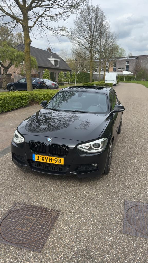 BMW 120D M pakket automaat, Auto's, BMW, Achterwielaandrijving, 1995 cc, 4 cilinders, Spraakbediening