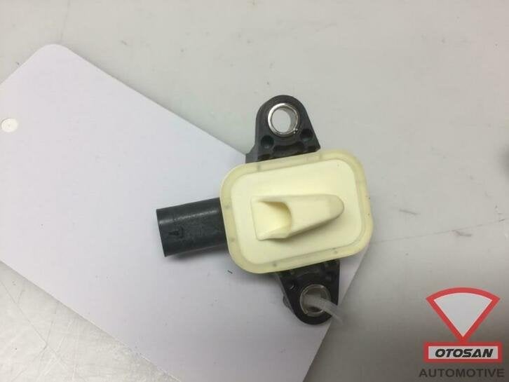 fiat 500 x 2017 crashsensor airbagsensor portier 51943478, Auto-onderdelen, Gebruikt, Stellantis Europe S.p.A., Ophalen of Verzenden