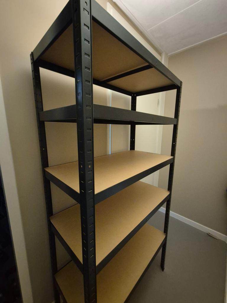 2x Metalen stellingkast met 5 planken, Huis en Inrichting, Ophalen, Gebruikt