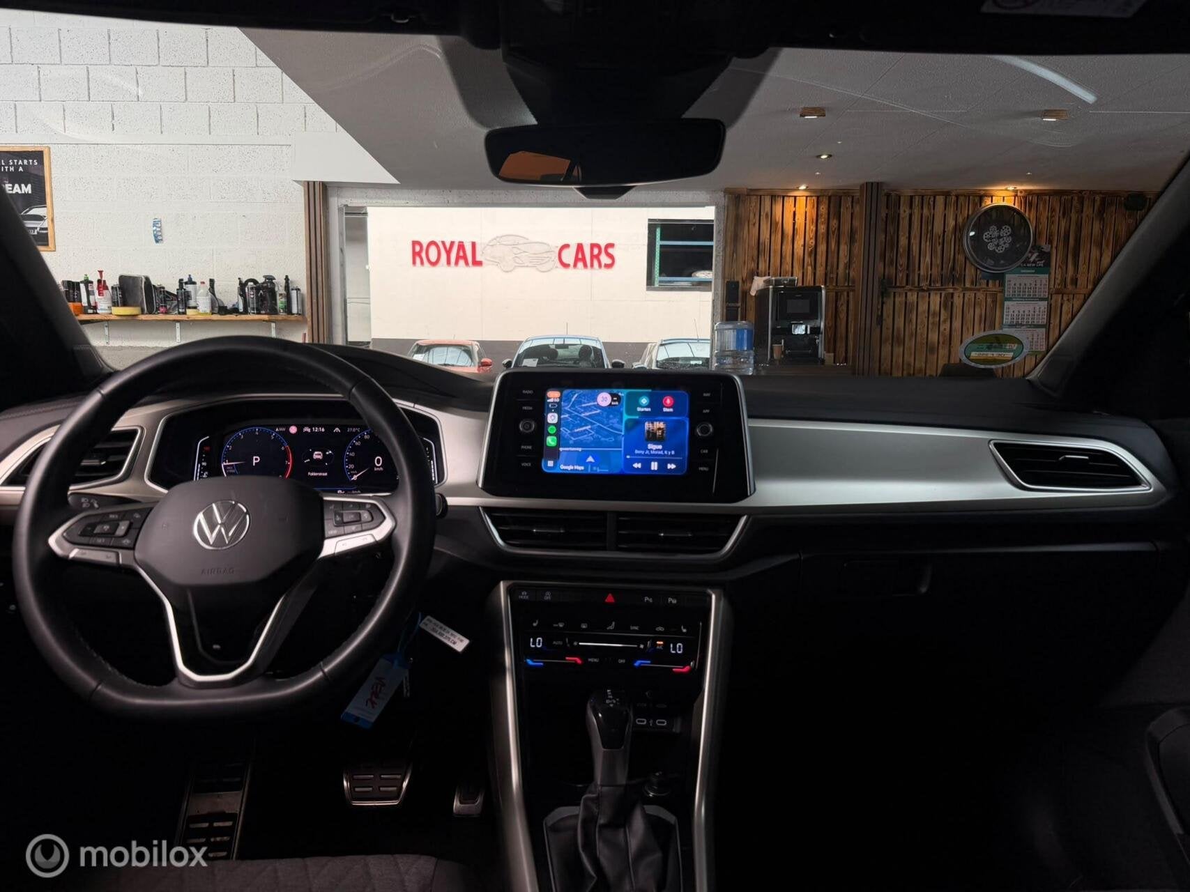 Volkswagen T-Roc 1.5 TSI MOVE Edition|Camera|Carplay|IQ Ligh, Auto's, Volkswagen, 4 cilinders, 150 pk, Zwart, Bedrijf