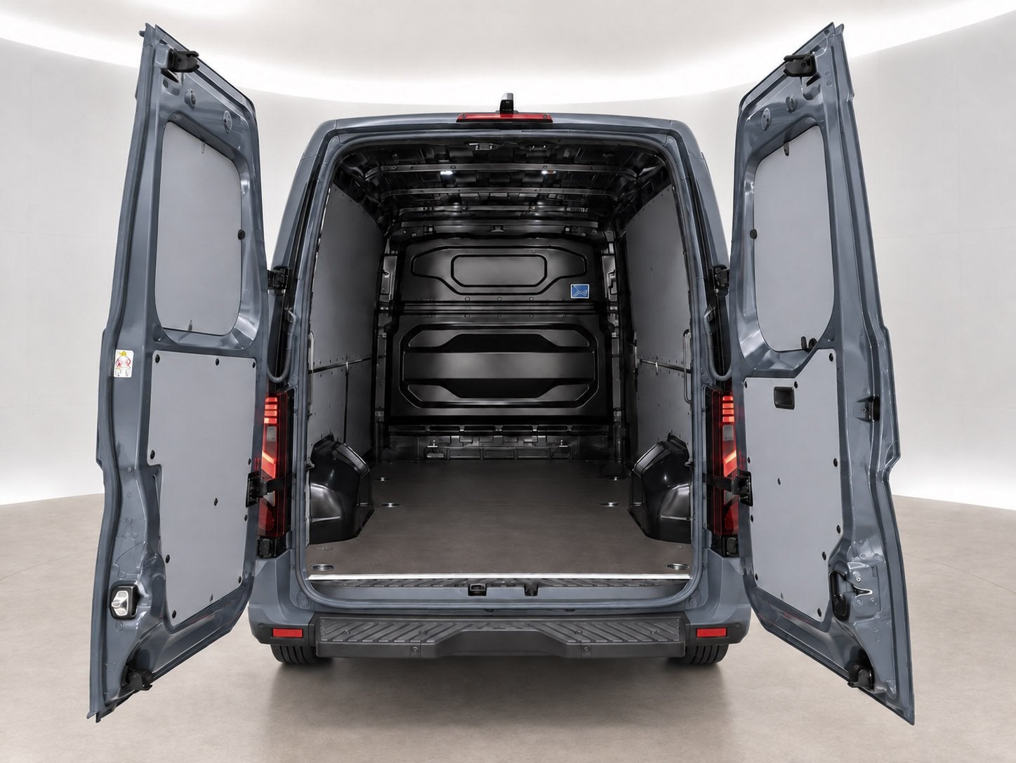 Renault Master E-Tech 87 kWh Long Range L2H2 | NIEUW | Clima, Auto's, Automaat, Parkeersensor, Gebruikt, 143 pk