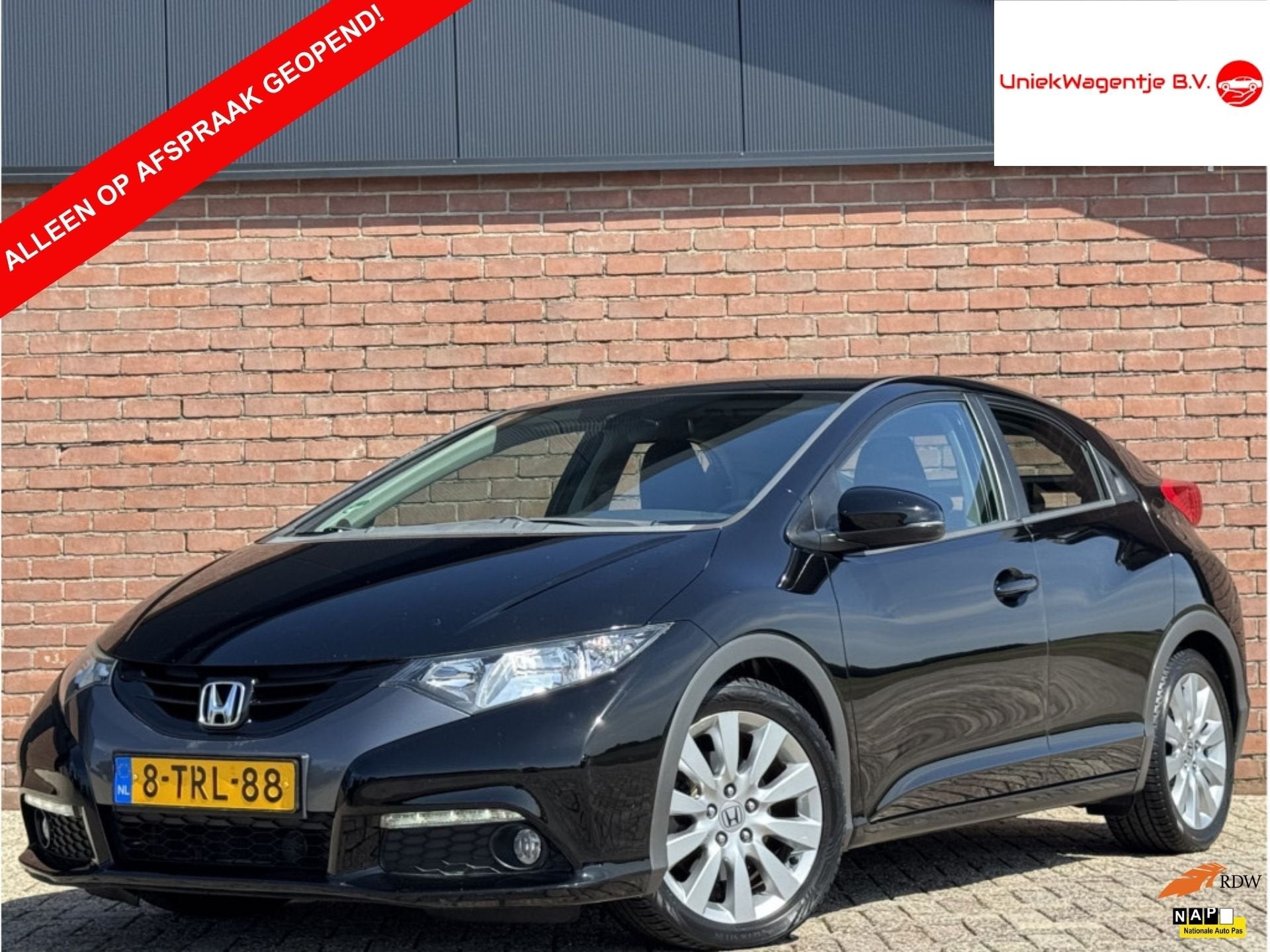 Honda Civic 1.8 GT AUTOMAAT | CLIMA! | CAMERA! | LM. VELGEN!, Auto's, Euro 5, Stof, Gebruikt, Zwart