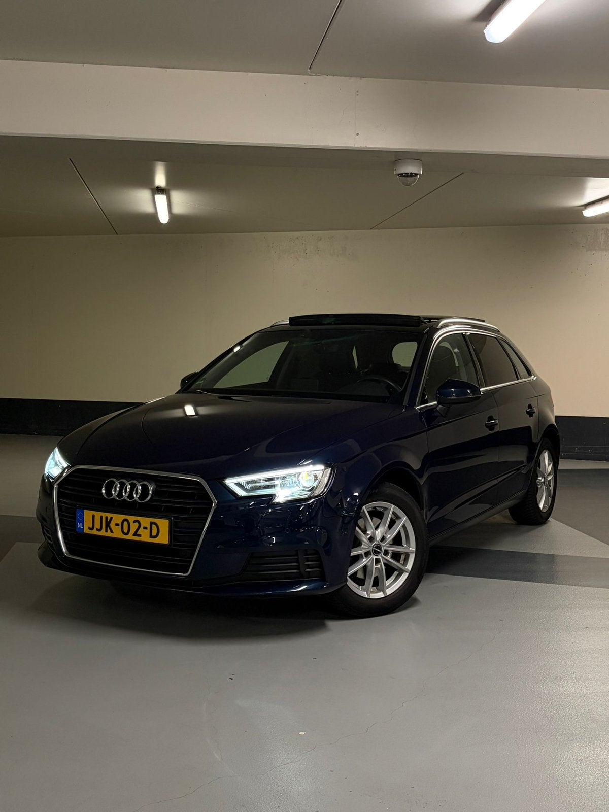 Audi A3 Sportback 1.5 TFSI S-tronic | Pano | Leder | 2018, Auto's, Audi, 1498 cc, 4 cilinders, Blauw, Leder