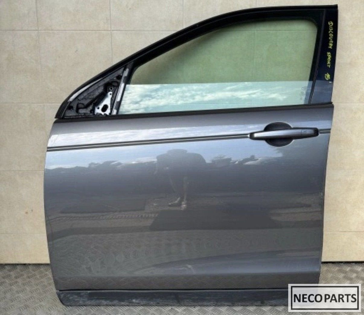 LAND ROVER DISCOVERY SPORT PORTIER DEUR LINKS ORIGINEEL, -, Ophalen of Verzenden, Achter, -