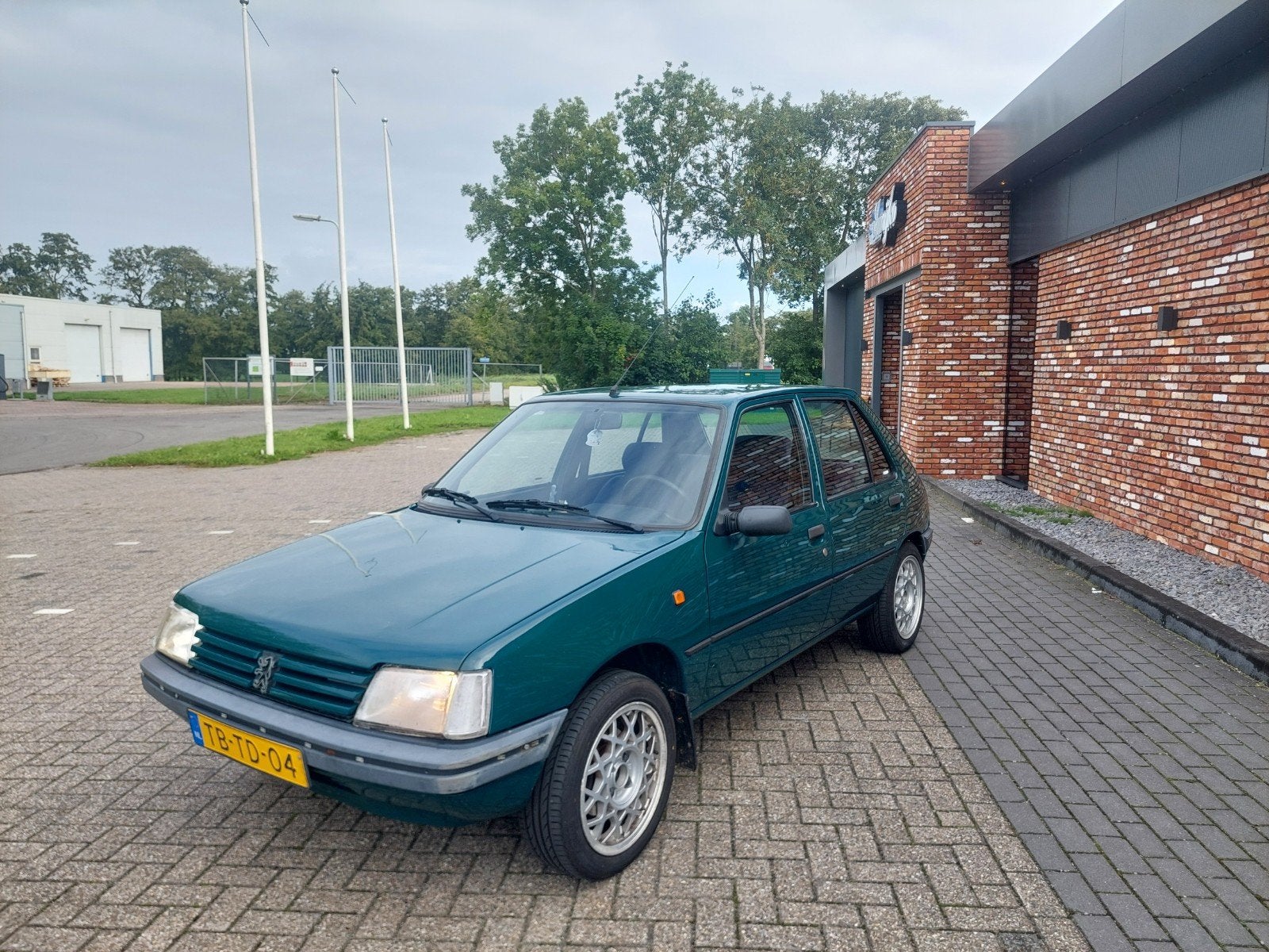 Peugeot 205 1.4 Generation 1998 Groen, Voorwielaandrijving, 4 cilinders, 800 kg, Handgeschakeld