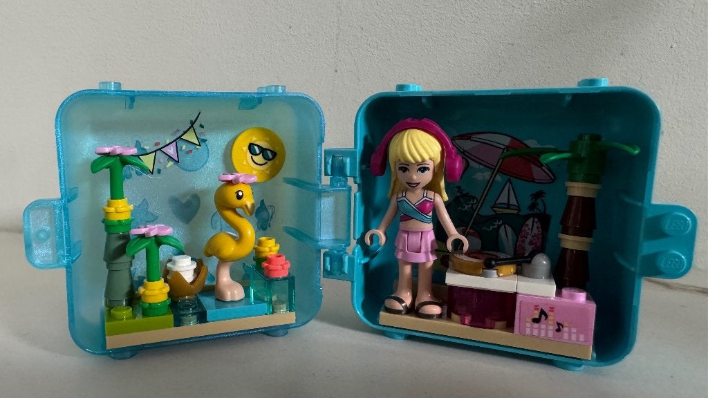 41411  Lego Stephanie's Summer Play Cube COMPLEET, Lego, Compleet, Friends, Ophalen of Verzenden