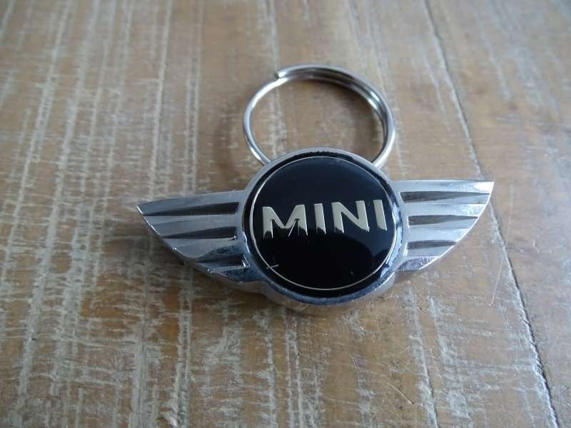 Mini - Sleutelhanger Mini - Logo Embleem - Metaal, Verzenden, Gebruikt, Auto's