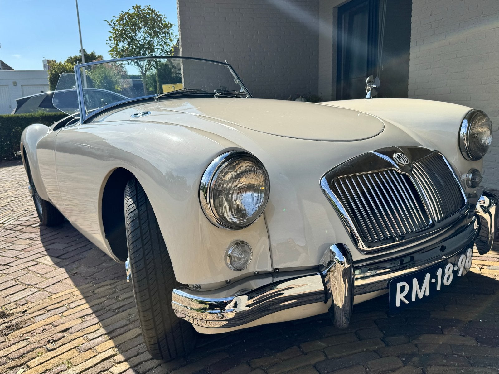 MG A 1957 Old englisch white, Auto's, 83 pk, Achterwielaandrijving, 4 cilinders, Cabriolet