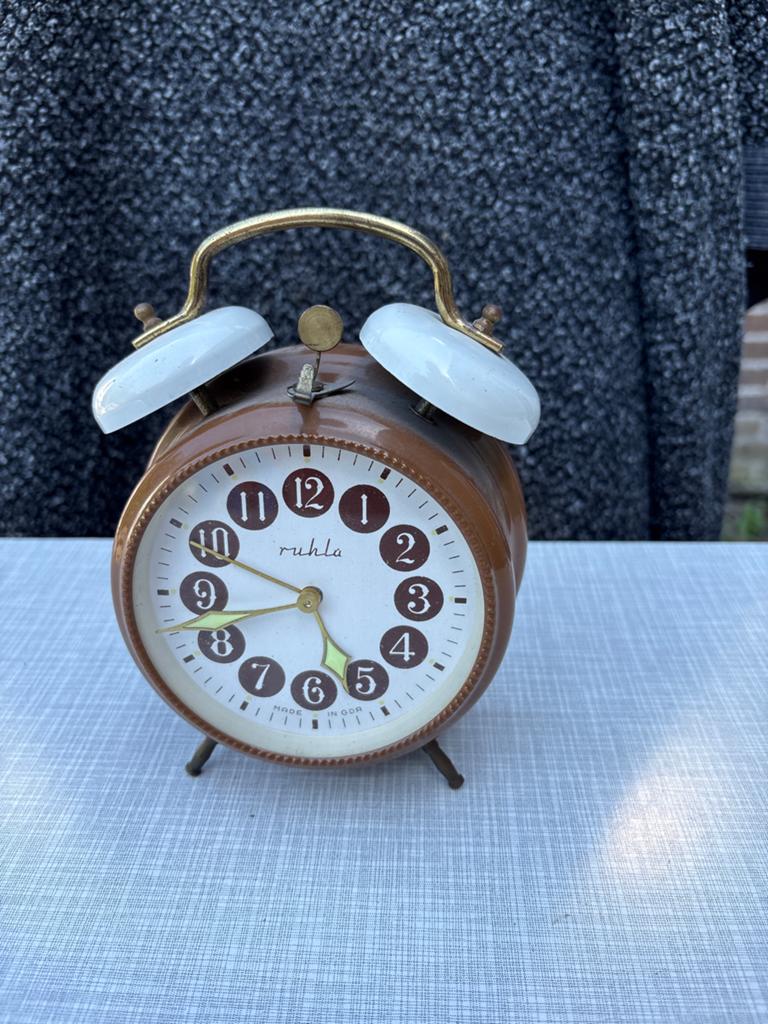 Vintage Ruhla wekker - Made in GDR, Ophalen of Verzenden
