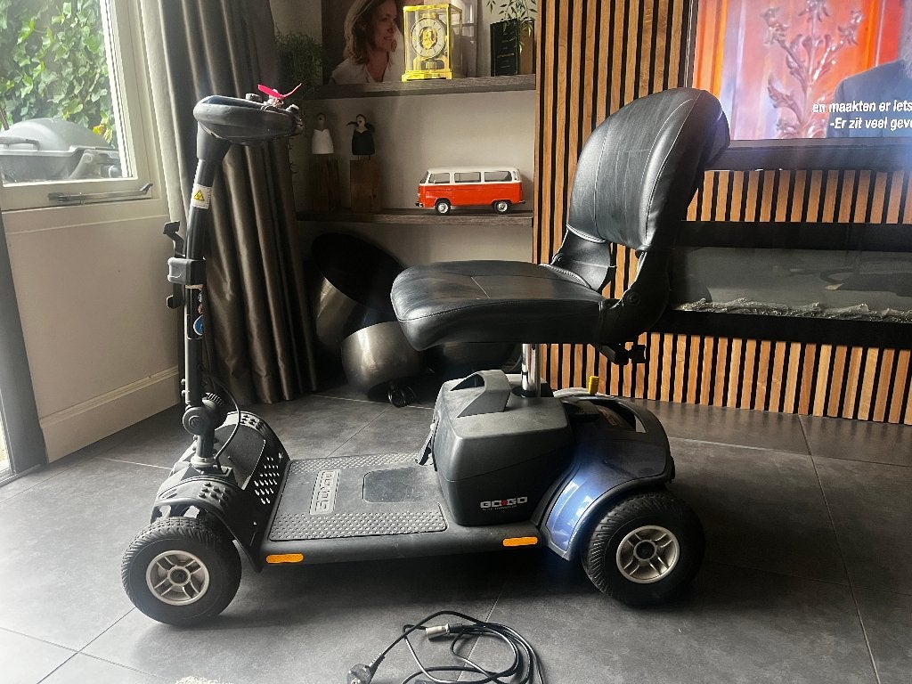 Electrische / inklapbare rolstoel / Scootmobiel 4 wielig, Diversen, Rolstoelen, Ophalen of Verzenden, Inklapbaar, Gebruikt, Elektrische rolstoel