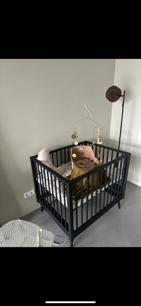 Europe Baby Evy Box Mat Zwart z.g.a.n., Kinderen en Baby's, Boxen, Ophalen, Zo goed als nieuw, Vierkant, In hoogte verstelbaar