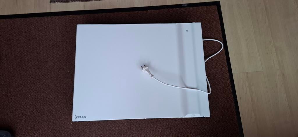 Elektrische verwarmingsradiator Radialight, Doe-het-zelf en Verbouw, Verwarming en Radiatoren, Ophalen, 30 tot 80 cm, Radiator