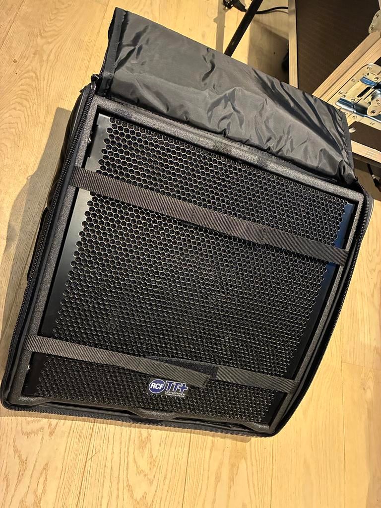 RCF TT20-CXA Vloermonitor 1000W, Muziek en Instrumenten, Versterkers | Keyboard, Monitor en PA, Ophalen of Verzenden, Gebruikt