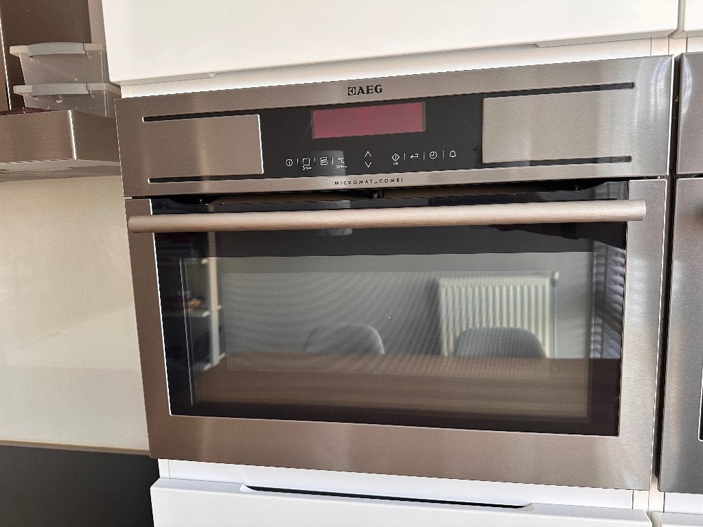 AEG KM8403001M inbouw combimagnetron – hetelucht en grill, Ophalen, Combimagnetron, Gebruikt, Inbouw