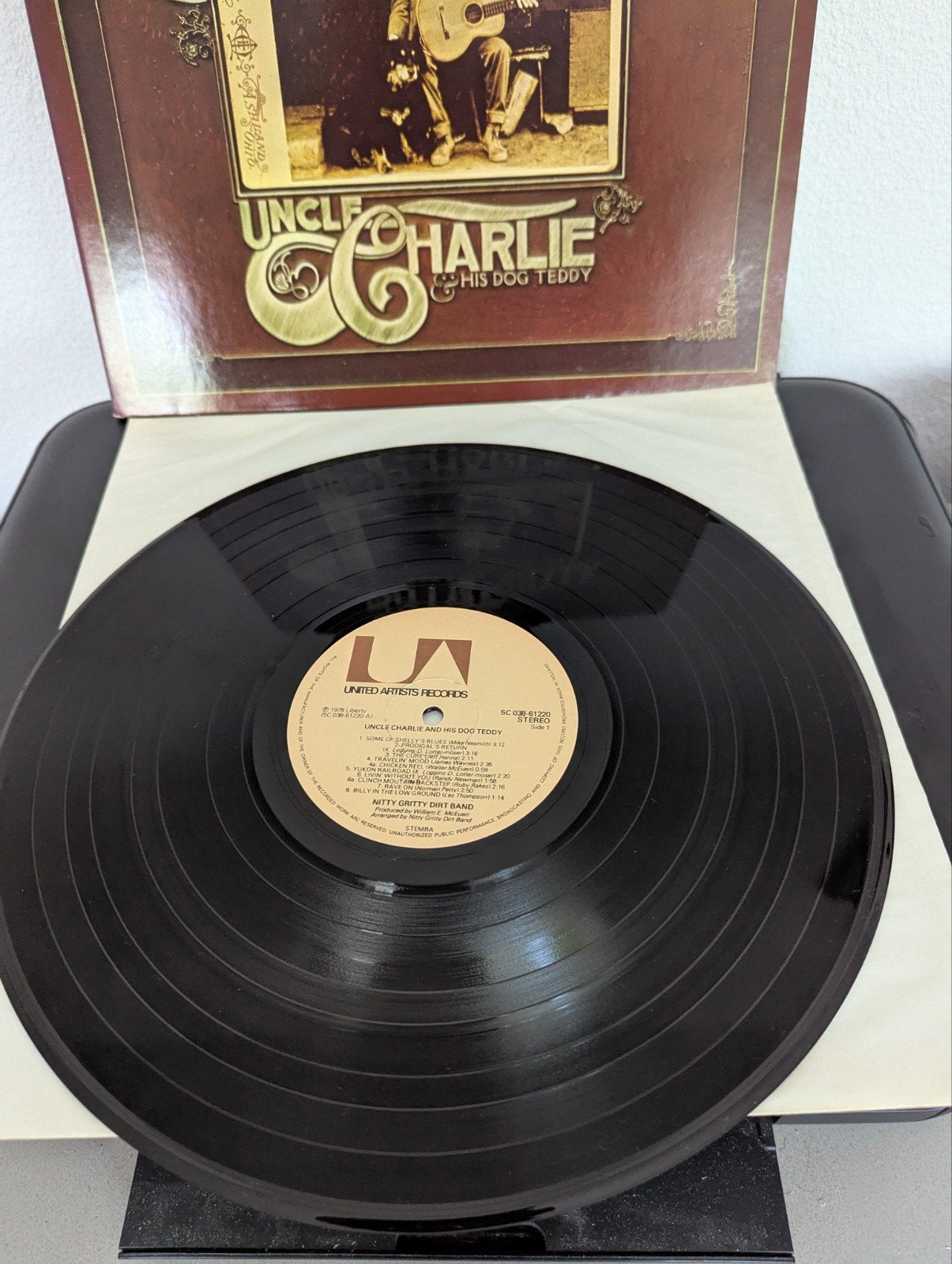Nitty Gritty Dirt Band - Uncle Charlie and His ( vinyl lp), LP, Gebruikt, Overige genres, 12 inch