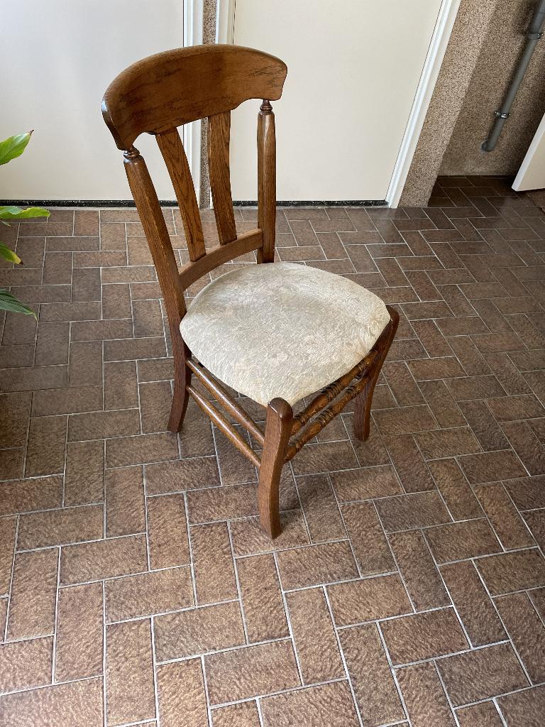 eetkamerstoelen 4 stuks, Ophalen, Gebruikt, Hout