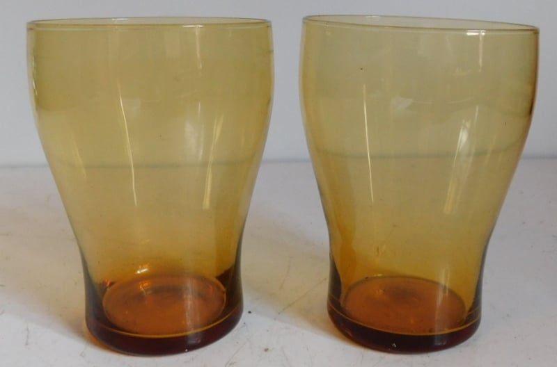 Twee amberkleurige limonade glazen, Verzamelen, Gebruikt, N.v.t., N.v.t., Ophalen of Verzenden