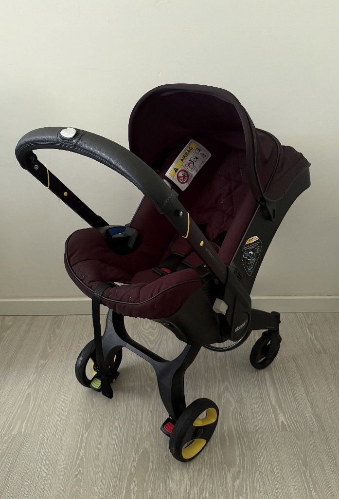 Doona baby special edition | Autostoel just black, Gebruikt, Zijbescherming, Isofix, 0 t/m 13 kg