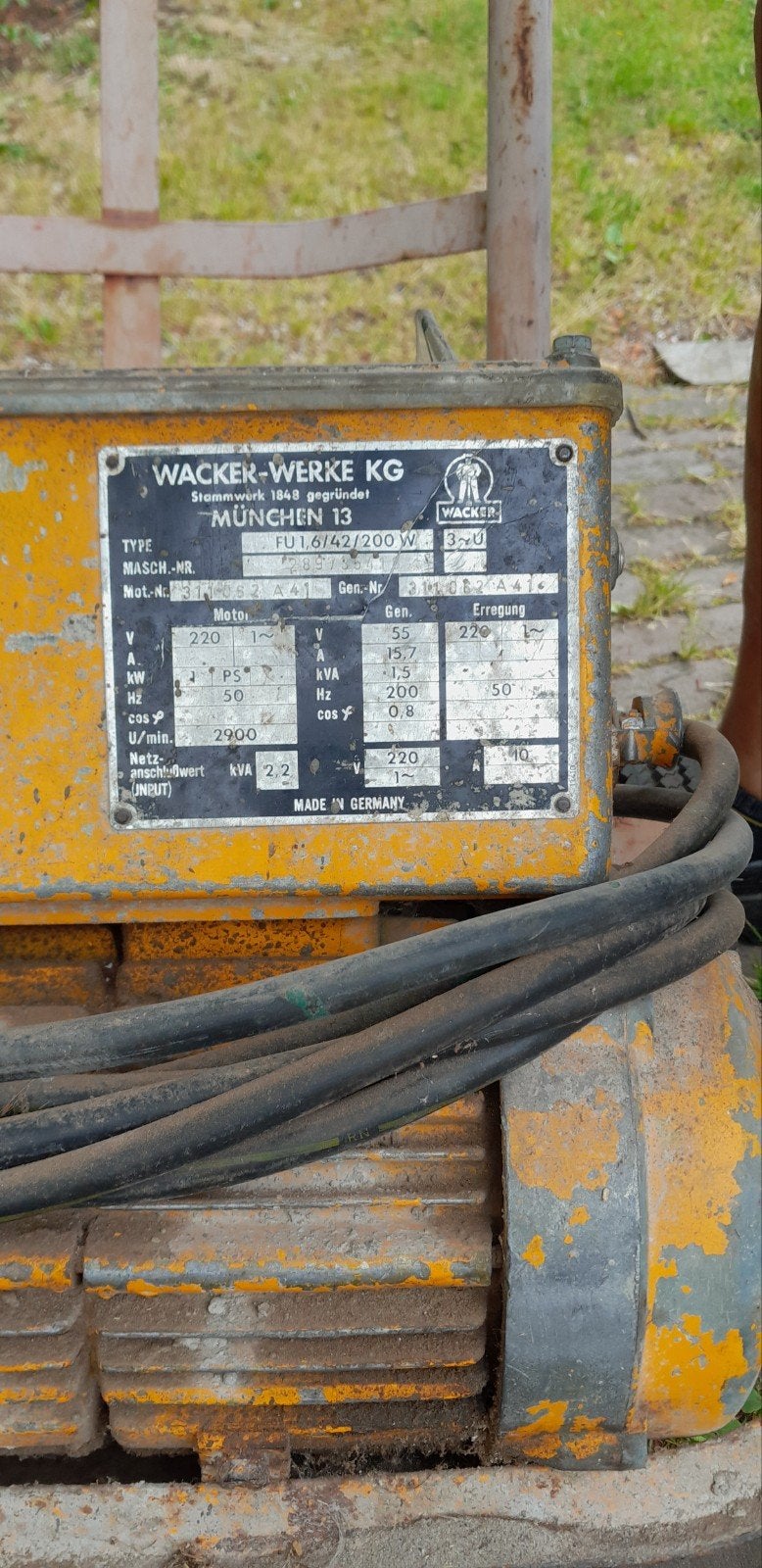 trilnaad met omvormer 220 volt, Ophalen, Gebruikt