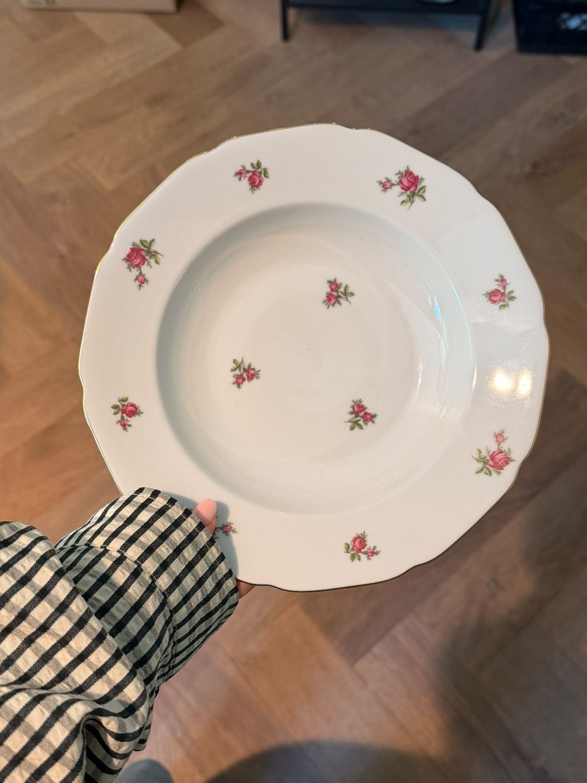 Pasta Borden Bloemen met Gouden Rand - 12 Stuks, Ophalen