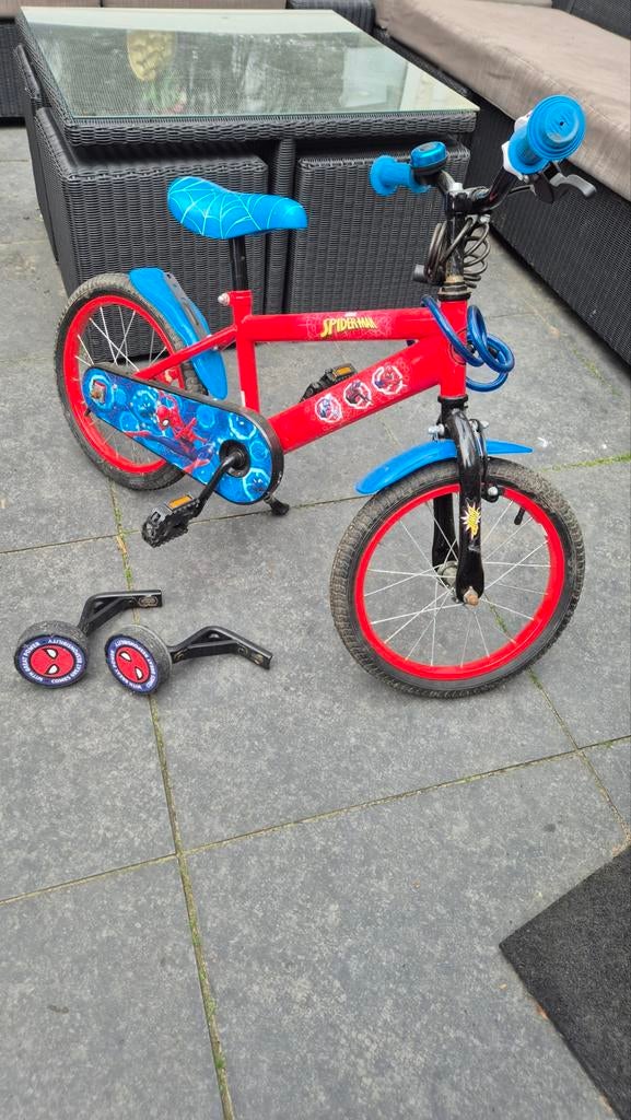 Spiderman kinderfiets met zijwieltjes - Gebruikt, Ophalen of Verzenden