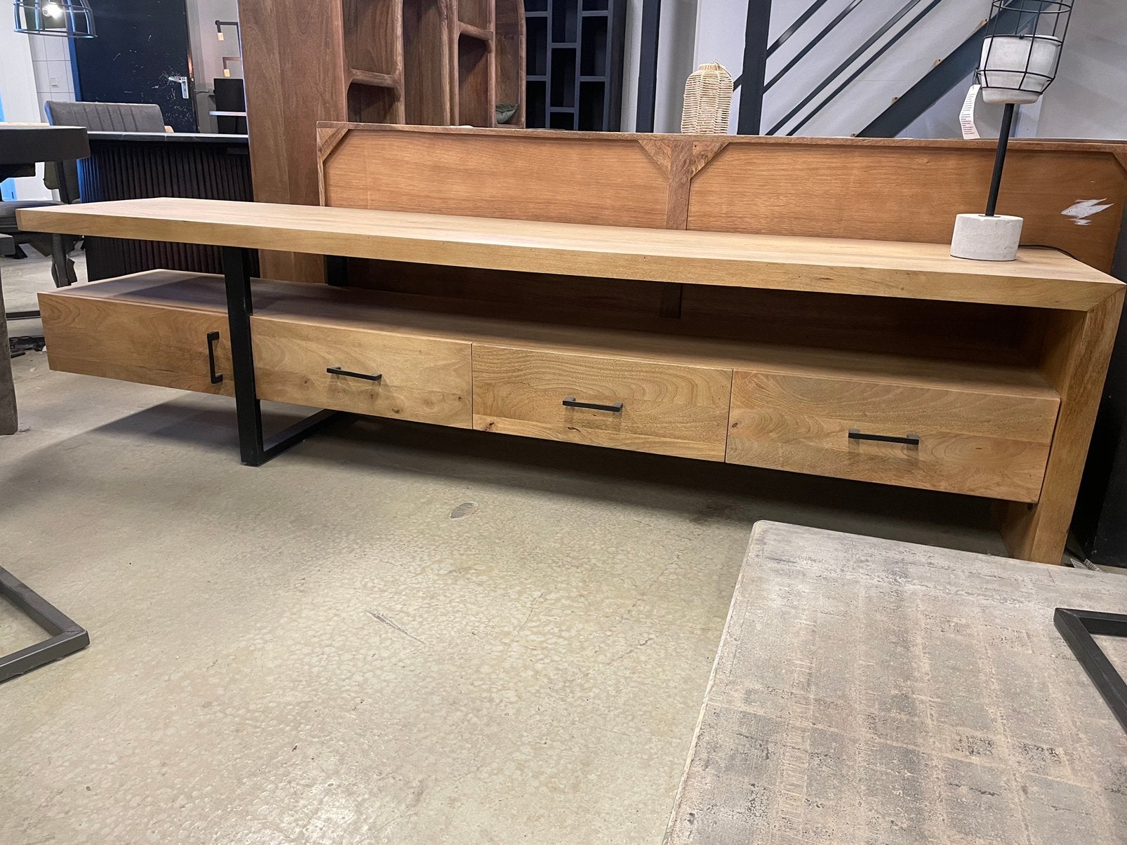 LEEGVERKOOP TV KAST MANGO MODERN VOORRAAD ZWART STAAL SALE!, Bruin, Nieuw, Ophalen of Verzenden, Modern