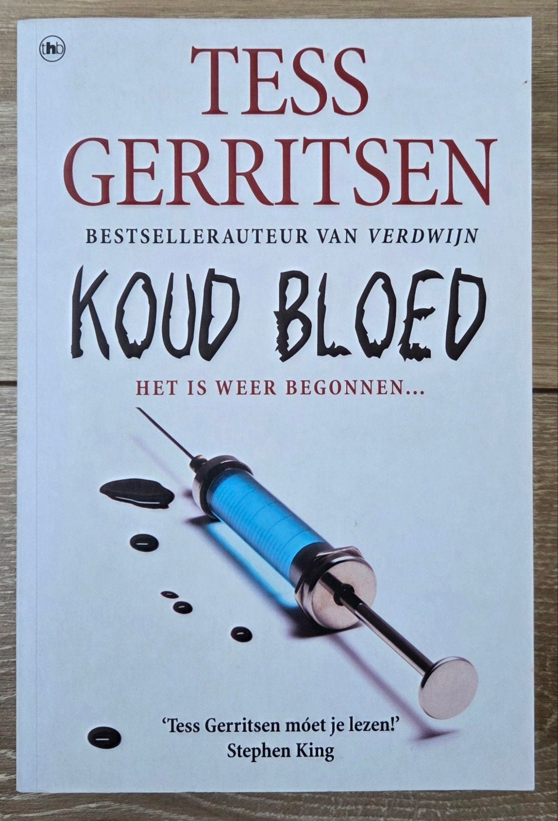 Tess Gerritsen - Koud bloed, Ophalen of Verzenden, Zo goed als nieuw, Tess Gerritsen