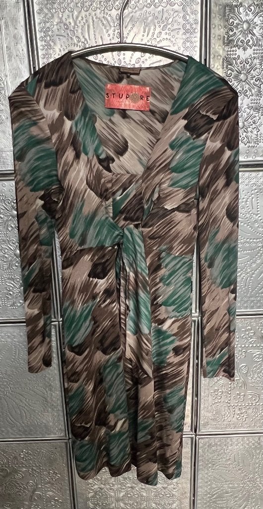 Maliparmi. Prachtig zijden jurkje. Mt M., Kleding | Dames, Maat 38/40 (M), Overige kleuren, Ophalen of Verzenden, Zo goed als nieuw