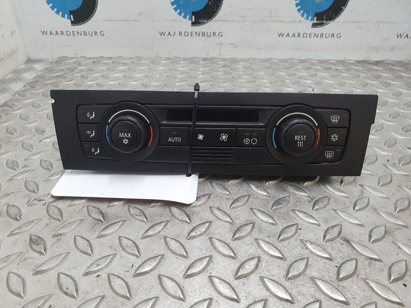 BMW 1 SERIES E87 130i Cup KACHEL BEDIENINGSPANEEL 2006, Ophalen of Verzenden, Gebruikt, ARN erkend