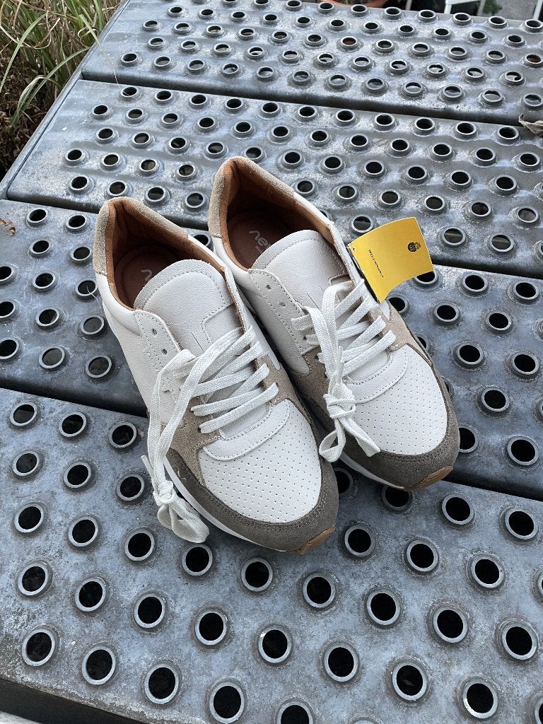 Neutra sneakers 38, Kleding | Dames, Schoenen, Neutra, Nieuw, Ophalen of Verzenden, Sneakers of Gympen