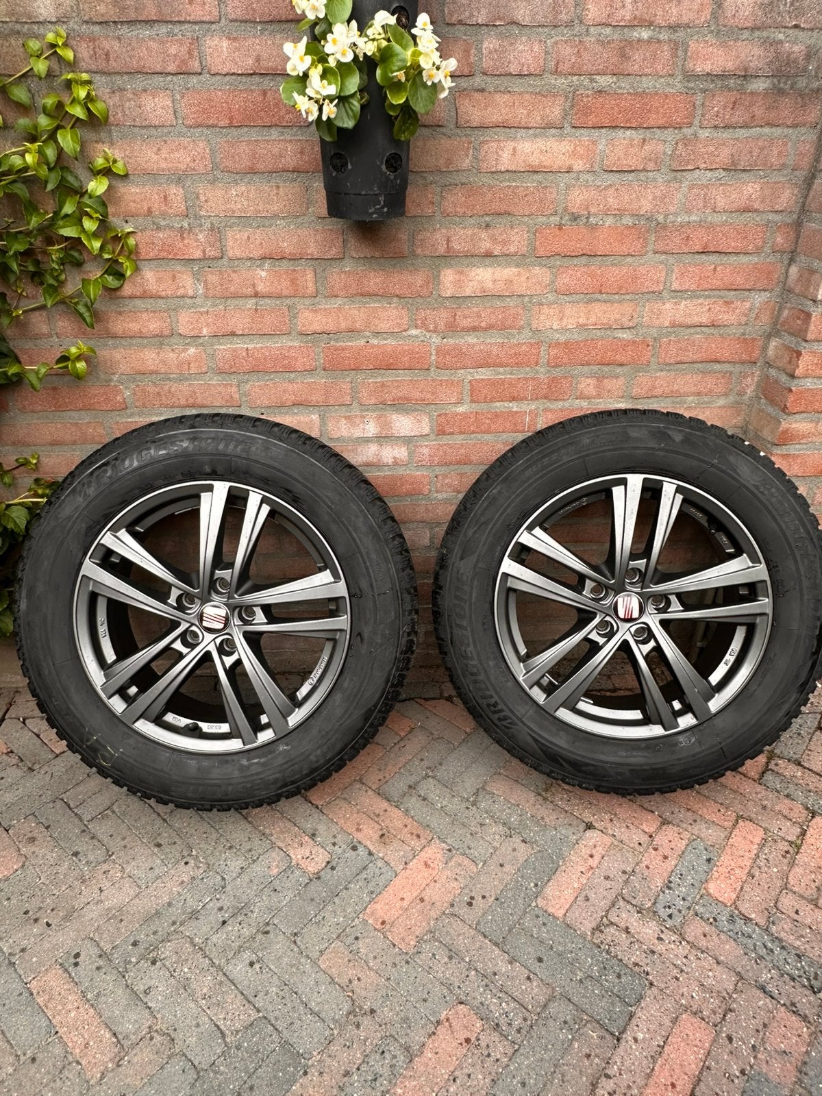 Seat velgen met winterbanden voor tarraco, antraciet, Ophalen, Velg(en), 17 inch, Winterbanden