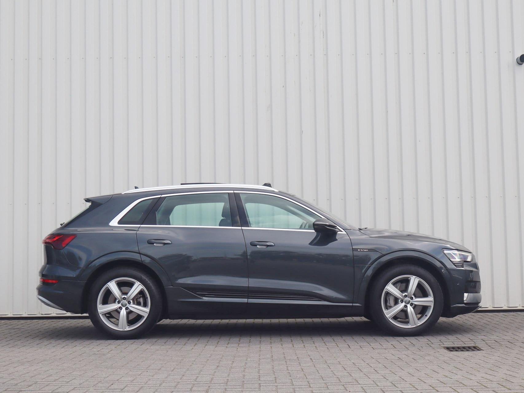 Audi e-tron 50 313pk quattro Launch edition plus 71 kWh | So, Automaat, 12 maanden, 71 kWh, Vierwielaandrijving
