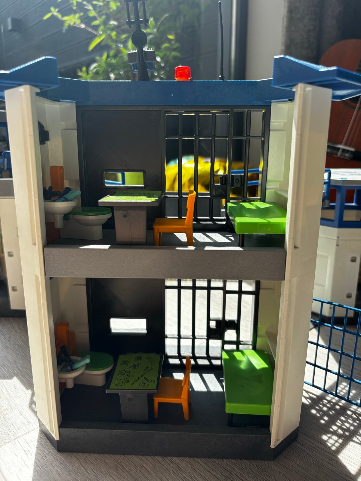 Playmobil Politiebureau met Gevangenis en Figuren, Ophalen, Gebouw, Complete set, Zo goed als nieuw