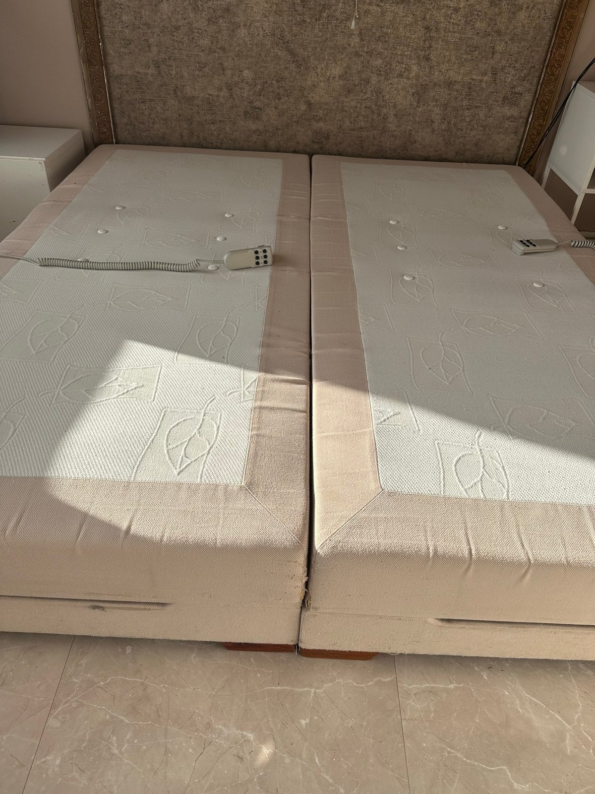 Gratis Swiss Sense elektrisch bed 180x200, Ophalen, Beige, Tweepersoons, 180 cm