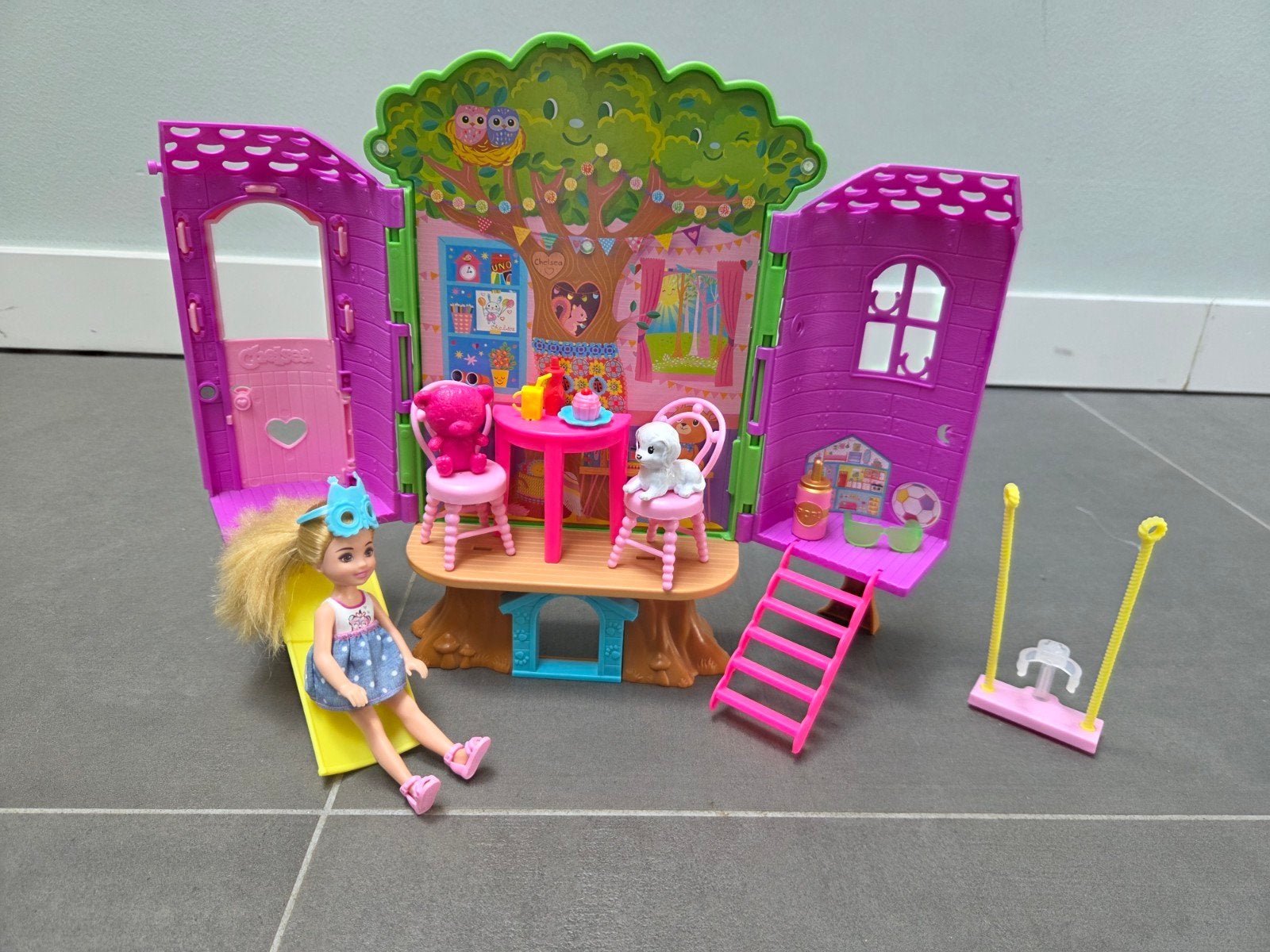Barbie Chelsea Boomhut Speelset met Pop en Accessoires, Ophalen, Gebruikt, Meisje
