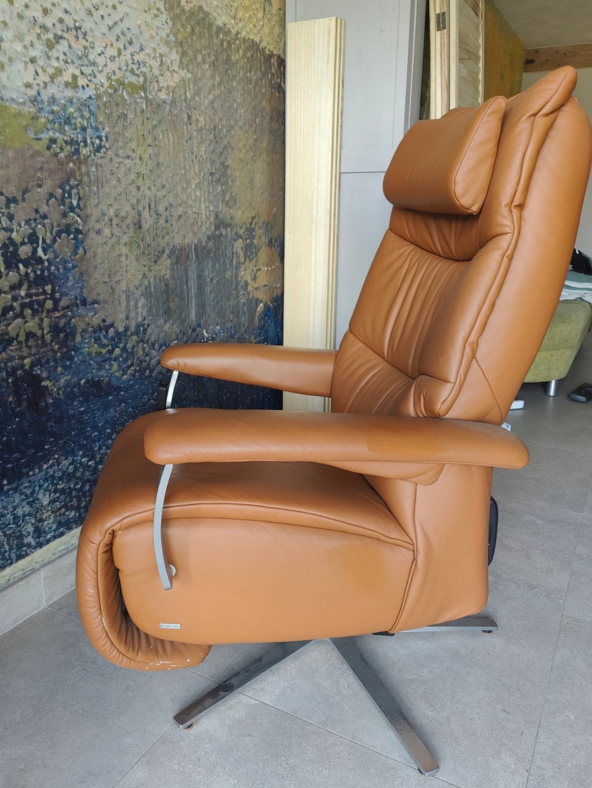 Luxe relaxfauteuil van Meubelzorg - Zo goed als nieuw, Ophalen, Modern, Comfortabel, Bruin, Zo goed als nieuw
